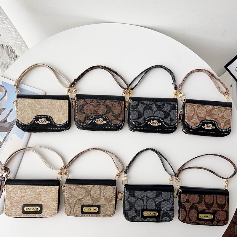 Coach card bag 03